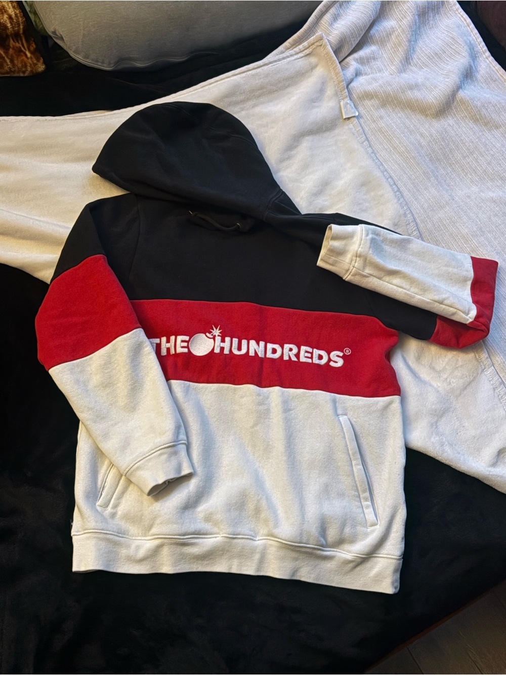 The Hundreds Hoodie Mens Size Medium Pullover Streetwear Spell Out Colorblock